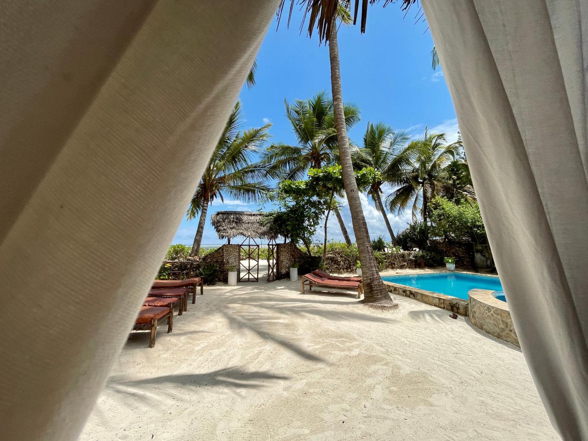 Villa Kipara - Private Beach & Pool 프와니 음찬가니 외부 사진