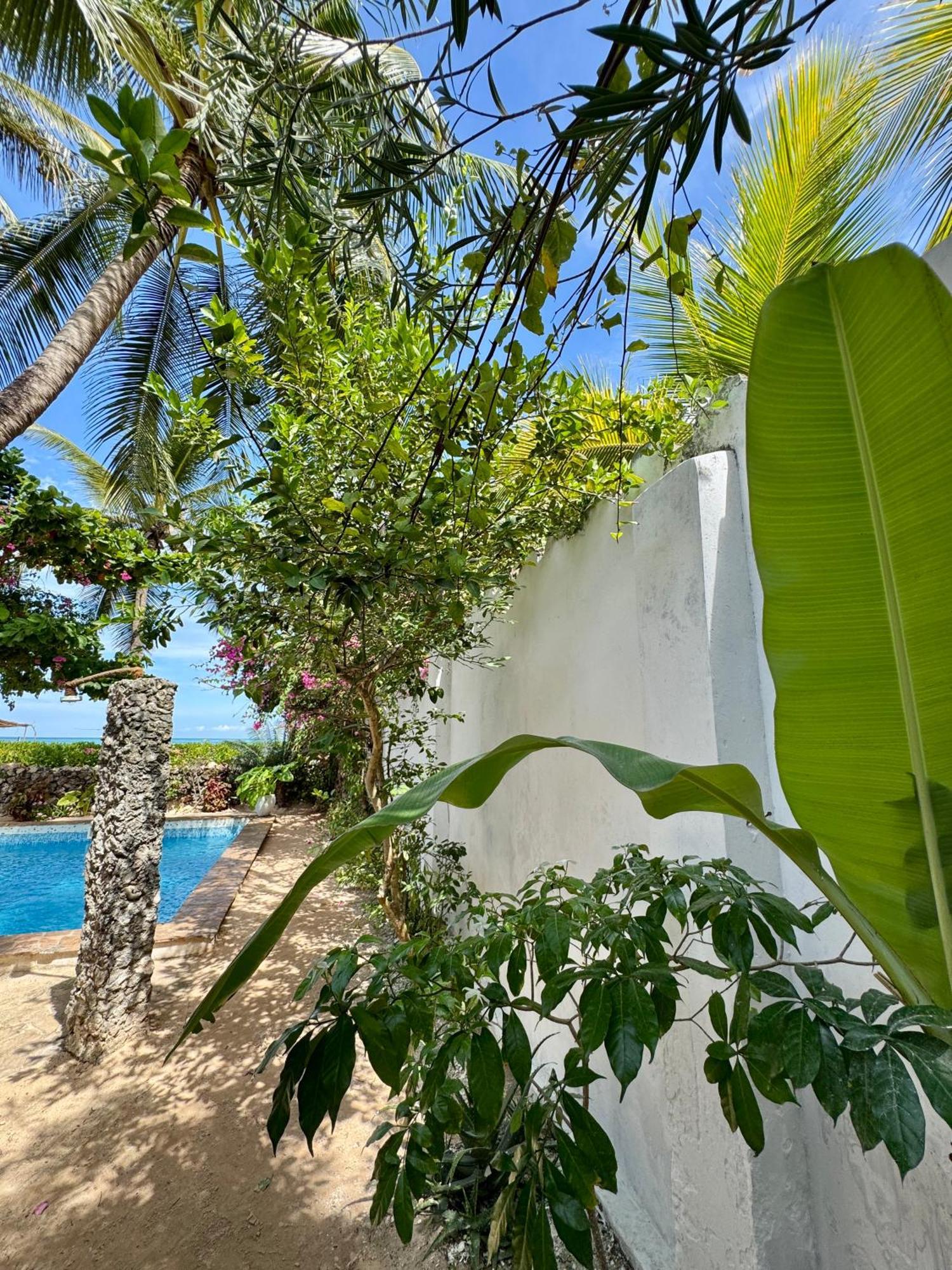 Villa Kipara - Private Beach & Pool 프와니 음찬가니 외부 사진
