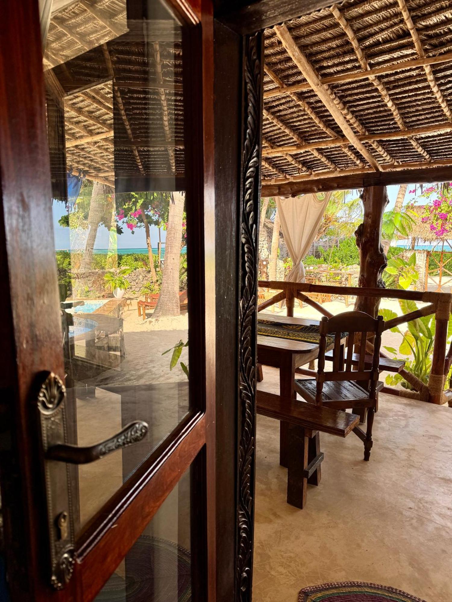 Villa Kipara - Private Beach & Pool 프와니 음찬가니 외부 사진
