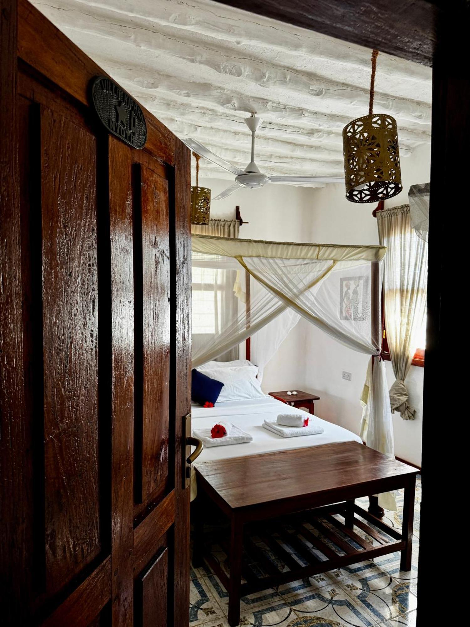 Villa Kipara - Private Beach & Pool 프와니 음찬가니 외부 사진